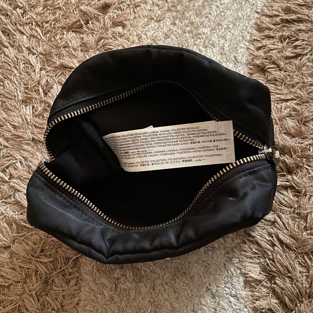 Mango makeup bag 2025
