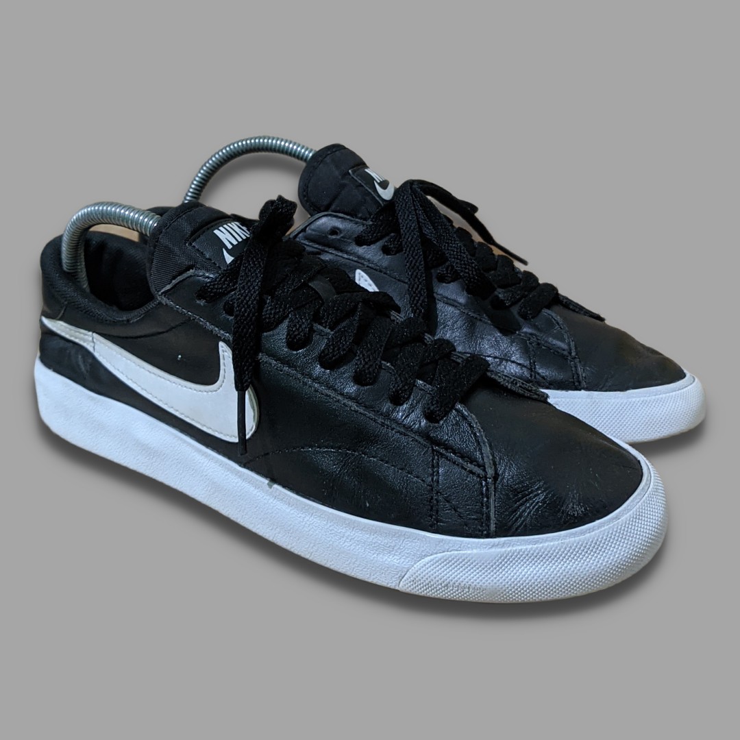 nike tennis classic low