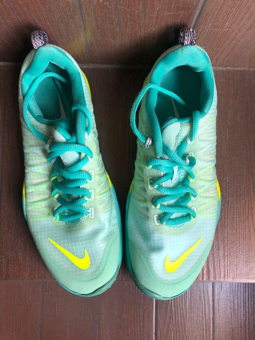 Nike training lunar cross element top