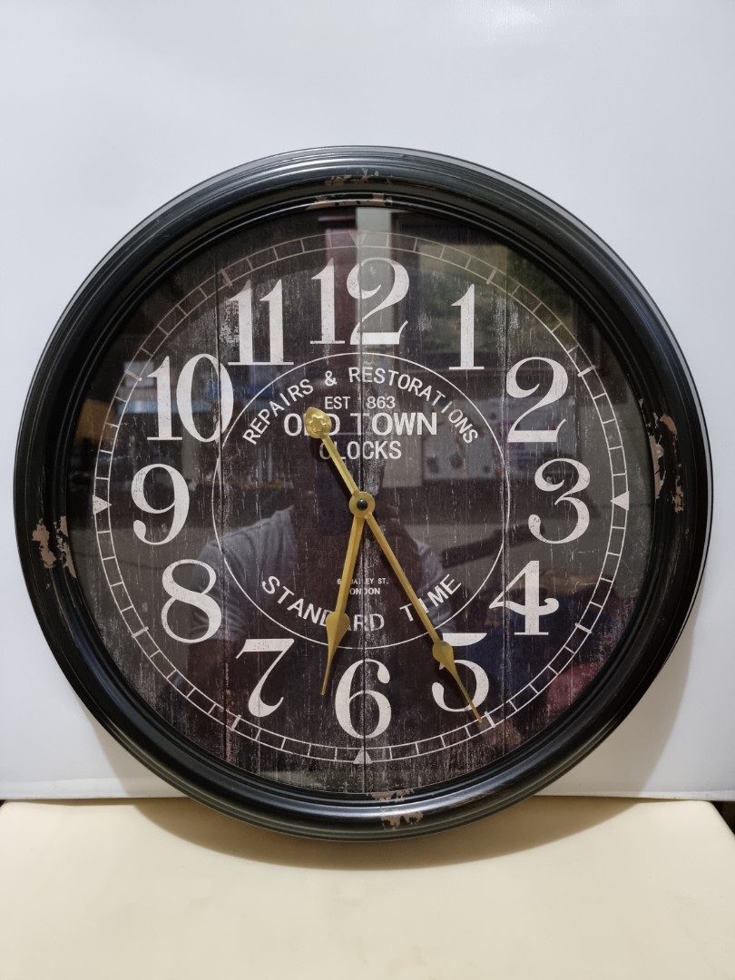 Old Town Round Large Metal Wall Clock, Furniture & Home Living, Home