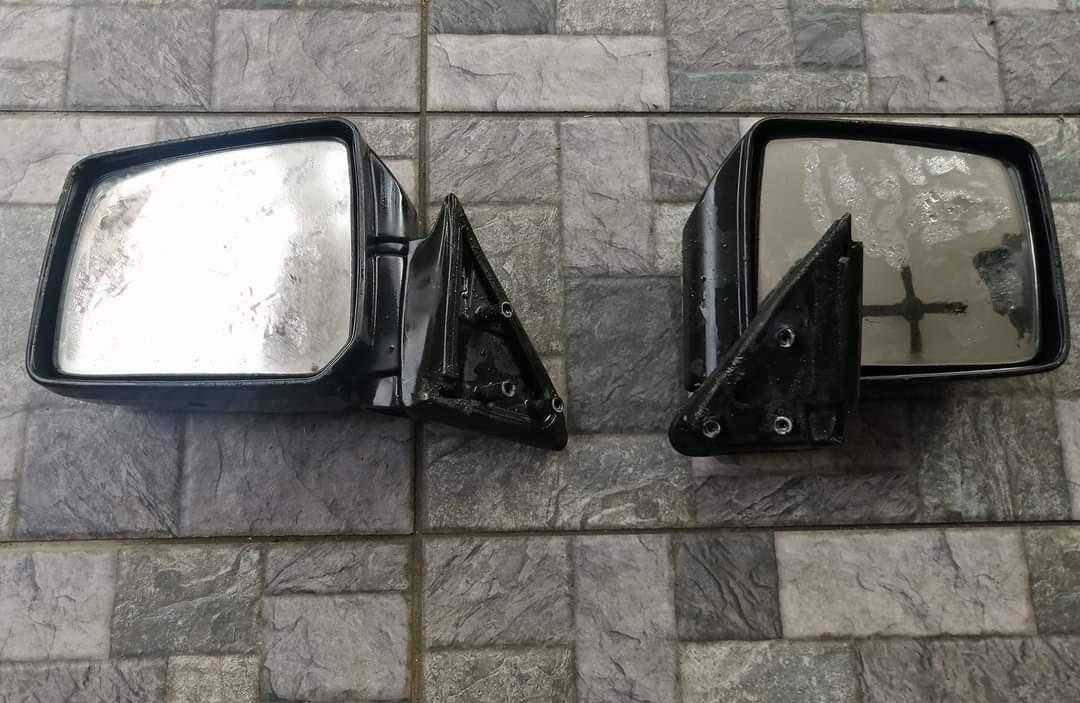 Original SideMirror Nissan C22 Side Mirror Van, Auto