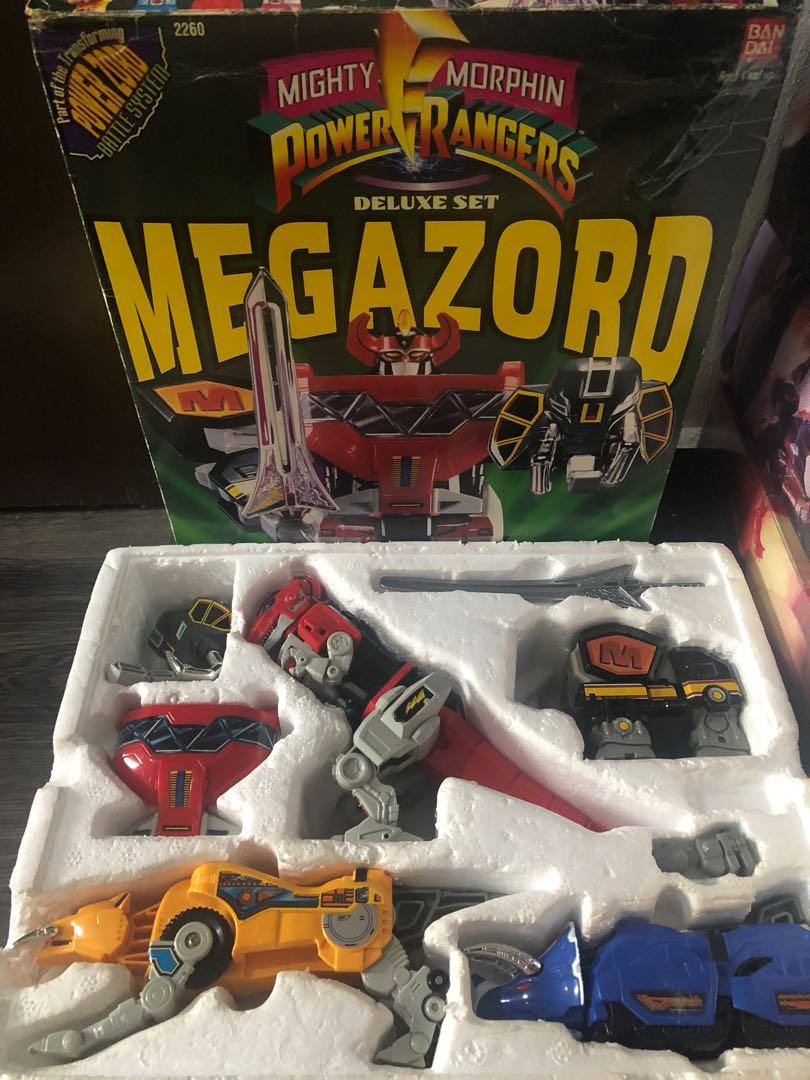 Power rangers top deluxe megazord