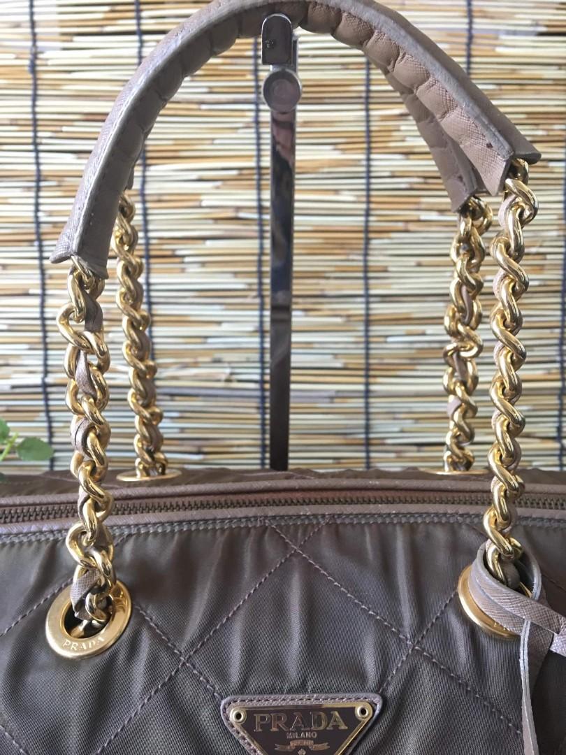Prada Nylon Quilted Tessuto Chain Shoulder Bag (Category: Luxury Bags & Wallets) located in Malabon City. Submitted by andies.closet (Listing ID 1139192147, Image 3). Description: Japan Pre loved color: brown.
