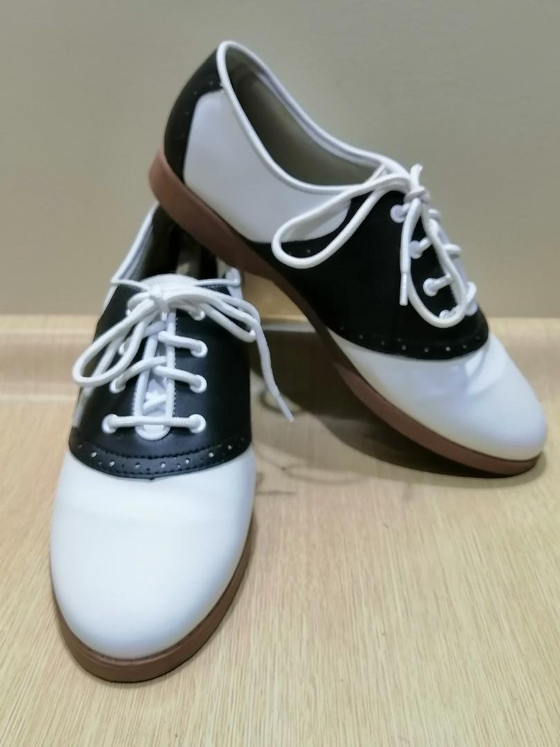 Predictions best sale saddle shoes