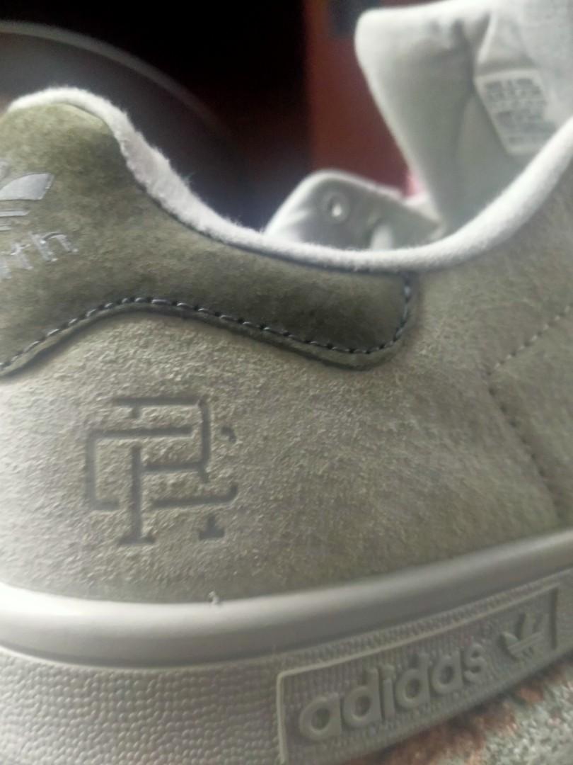 Stan smith clearance reigning champ price