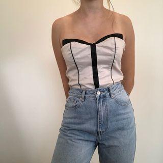 retro sleeveless top