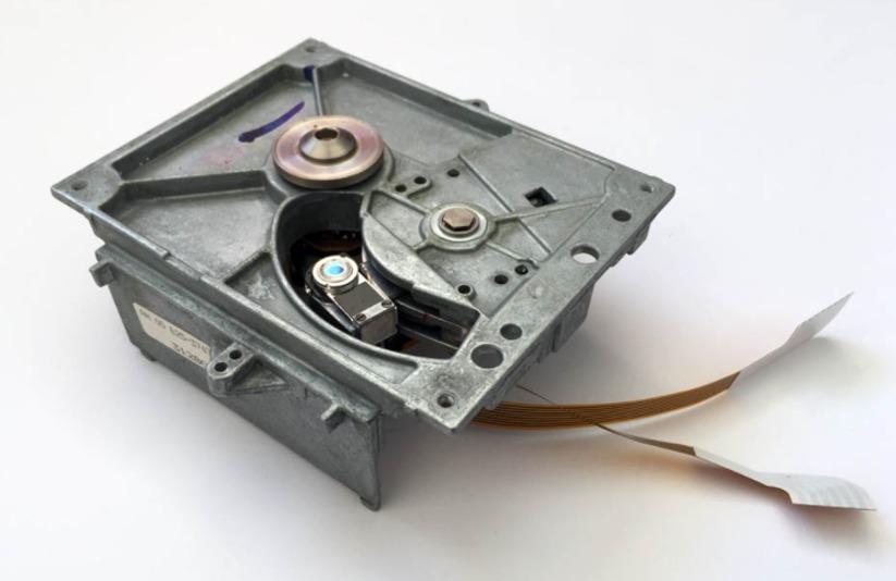 最上の品質な 含ん B226 REVOX 値下名機(訳有) CDM-1搭載 ルボックス STUDER ラジオ・コンポ