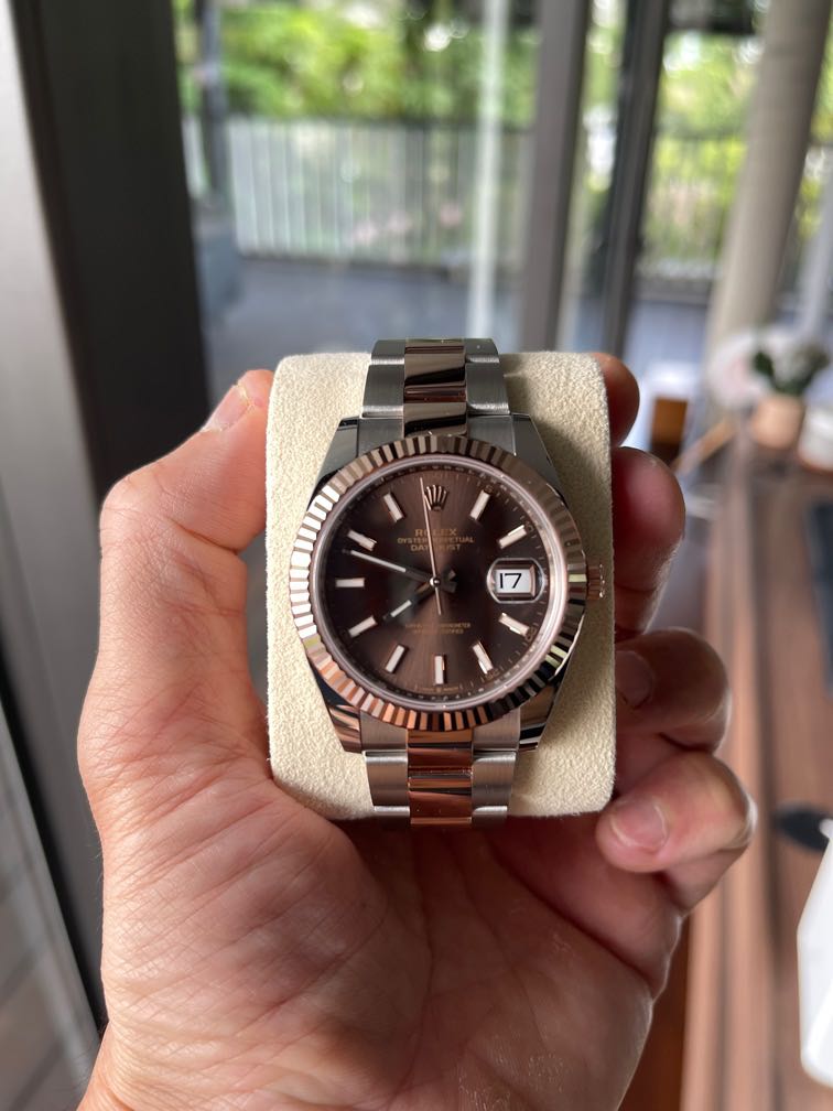 Rolex datejust 41 half gold on sale