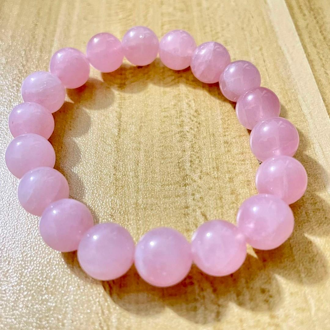 Rose Quartz Crystal bracelet for Blessings (Category: Bracelets) located in Quezon City. Submitted by _quaintrelleshoppe_ (Listing ID 1139374838, Image 1). Description: Usher in blessings and abundance this Chinese New Year! Crystals emit positive, uplifting, energizing, and calming vibrations that help you achieve a more peaceful mind and a revitalized physical state of being..