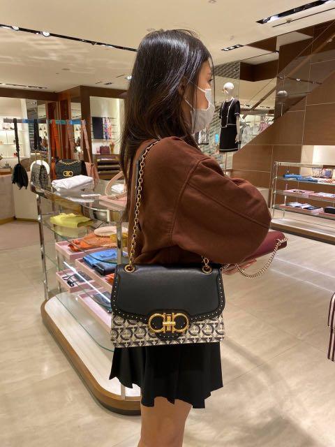 Salvatore Ferragamo Gancini flap bag L