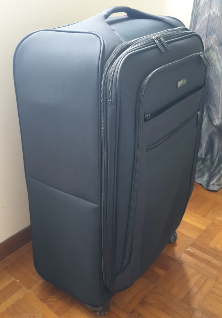 Samsonite luggage Elipse lite spinner 30 Genuine bought from USA