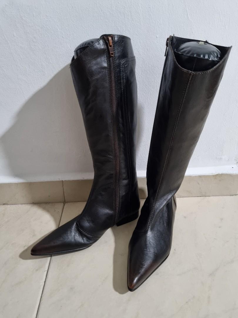 Kowalski. Sexy Leather Knee Boots Low heel easy to walk around