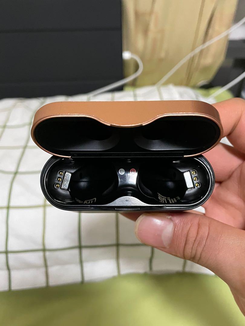 Sony WF1000XM3 Charging Case, Audio, Headphones & Headsets on Carousell