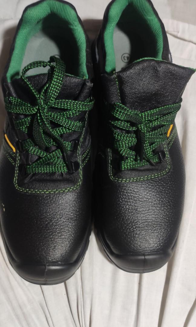 eeee safety shoes