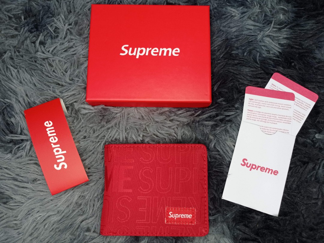 Supreme SS19 wallet, Men's Fashion, Watches & Accessories, Wallets
