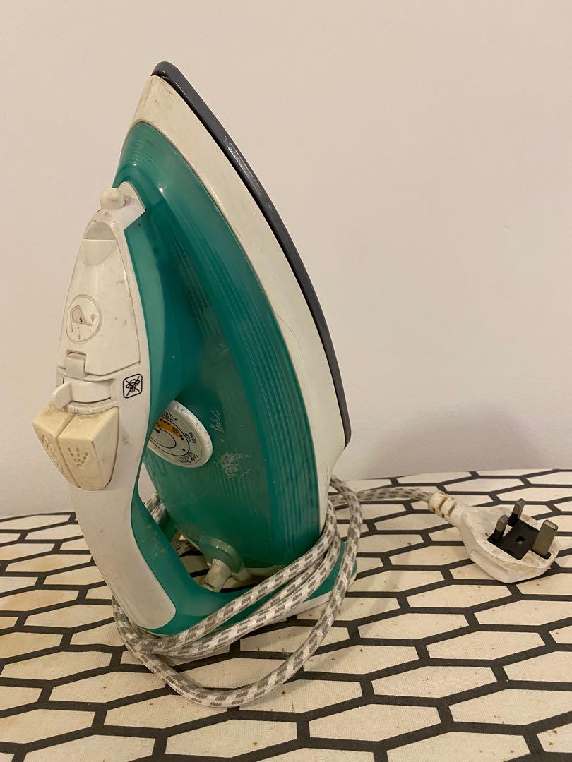 Tefal iron, TV & Home Appliances, Irons & Steamers on Carousell