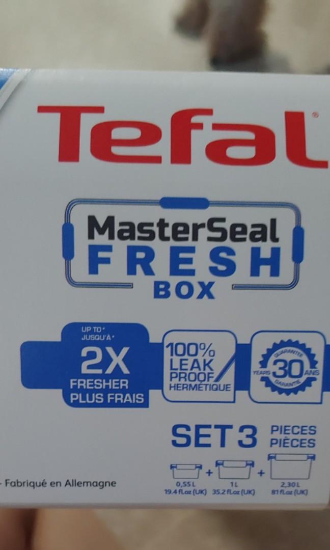 Tefal Container (Category: Storage Boxes & Baskets) located in Singapore. Submitted by omgrve (Listing ID 1139325721, Image 2). Description: Tefal Masterseal fresh box Brand new 100% leak proof lunch boxes/ food container. Set of 3, containing: 1x0.5L, 1x1L and 1x2.3L Meet up at Outram Park MRT, Pasir Ris MRT or SMU..
