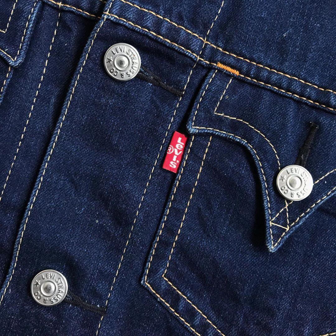 TRUCKER DENIM JACKET by LEVIS ICONIC 