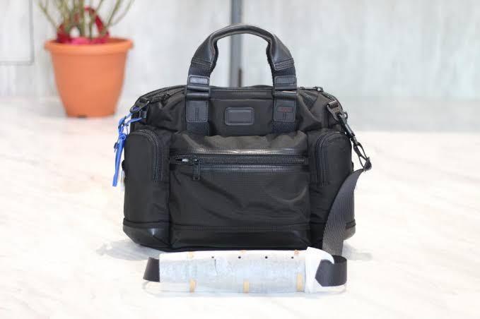 Tumi brooks online