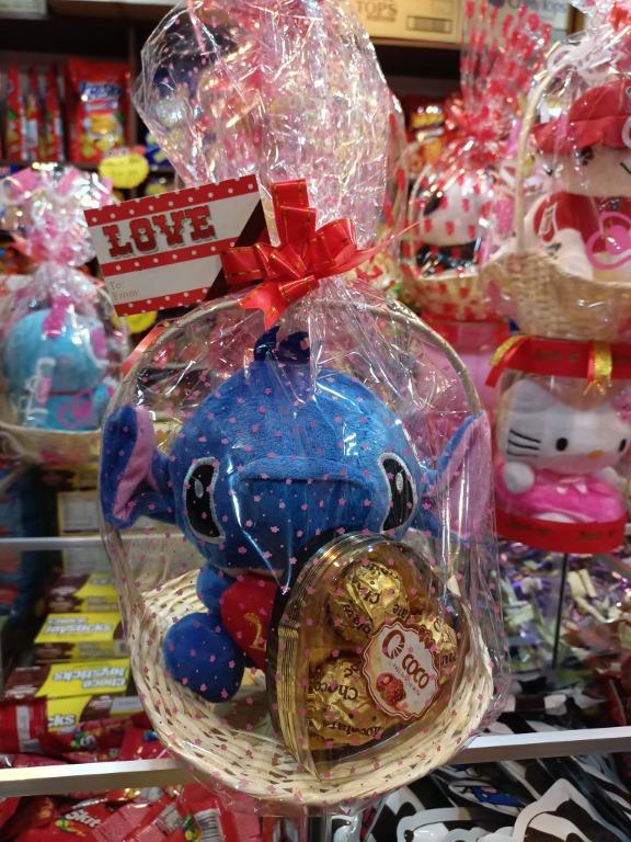 Valentines Chocolates Gift Basket with stuffed toy inside (Category: Gift Baskets & Hampers) located in Quezon City. Submitted by uno_store (Listing ID 1139228594, Image 2). Description: Valentines Chocolates Gift Pack with stuffed toy inside more items to choose from cute present for holidays with msg card! Pm for deliveries! P 195/pack.