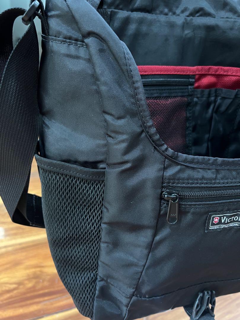 Authentic Victorinox Messenger Bag, Men's Fashion, Bags, Sling Bags on