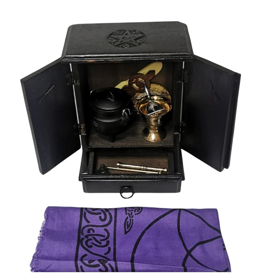 Wiccan Altar tools Set (Category: Religious Items) located in Cavite. Submitted by asianpretty (Listing ID 1139328292, Image 2). Description: Wiccan altar set 6500 bundle.