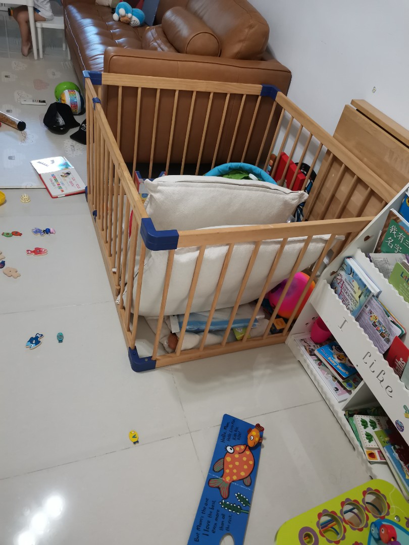 Jolly Kidz Wooden play yard, Babies & Kids, Baby Nursery & Kids