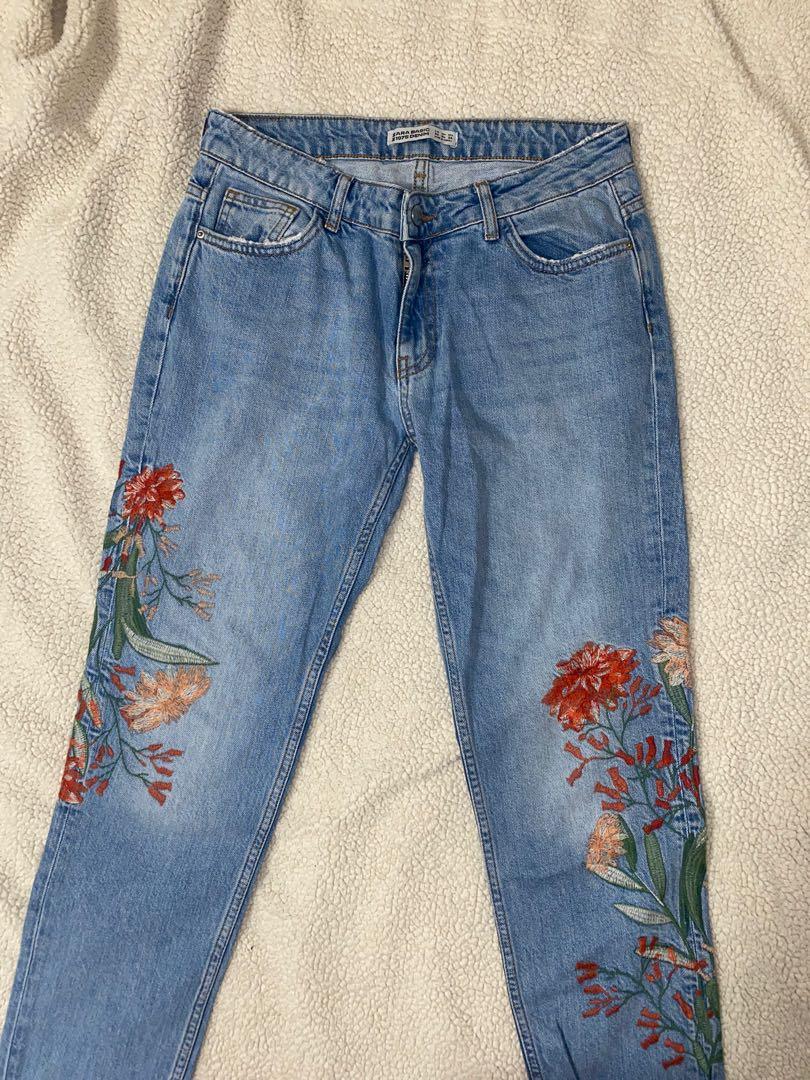 zara embroidered jeans, Women's Fashion, Bottoms, Jeans & Leggings on