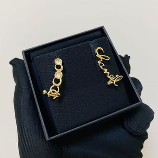 （分類：）位於 。 由 allyylux 提交（商品編號 1139605673，圖片 1）。簡介： 。