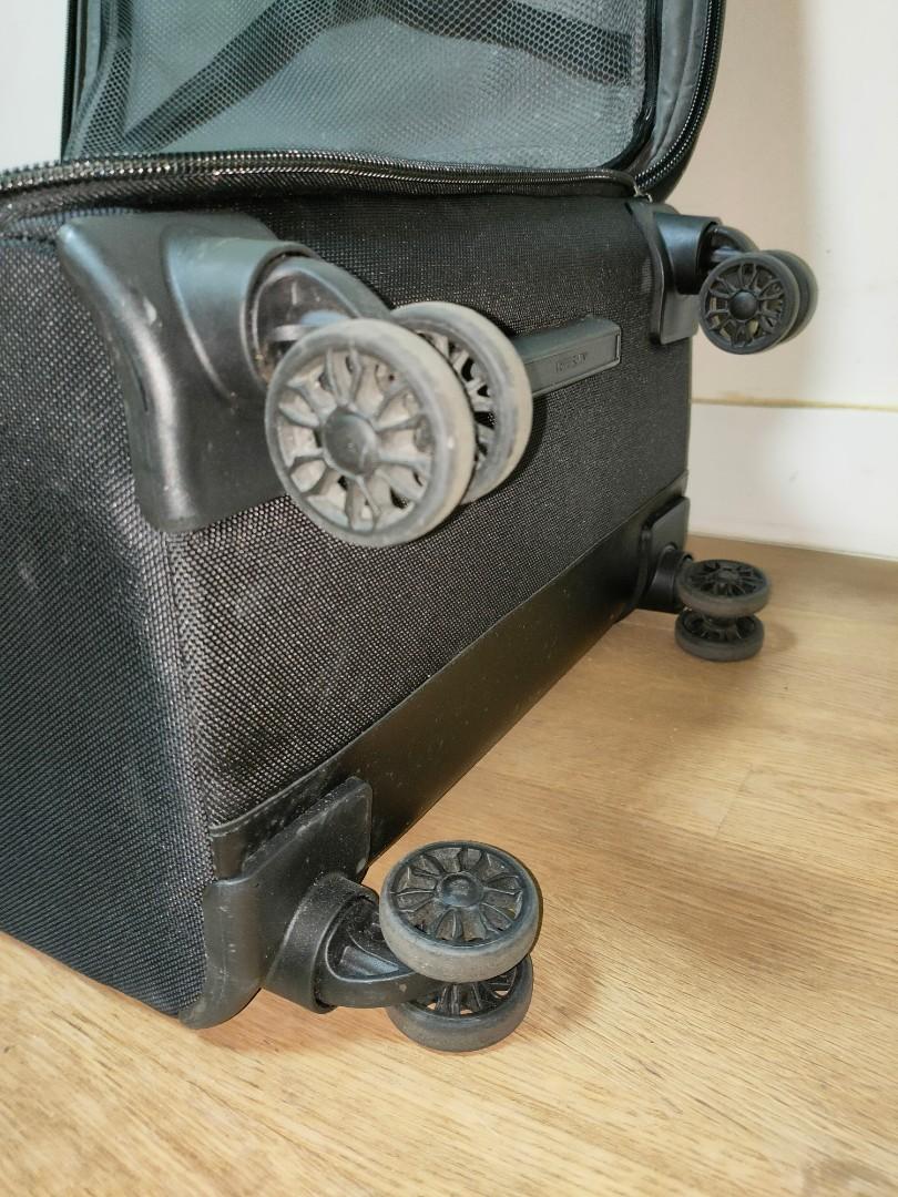 26" Delsey Montmartre Pro EXPANDABLE soft ballistic nylon 4 double