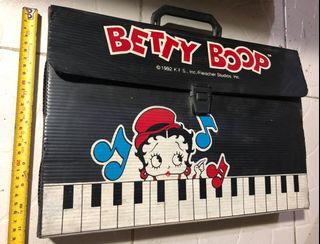 Betty  Boop 1992 collectible