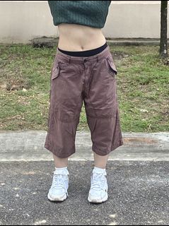(Category: ) located in . Submitted by niseleong (Listing ID 1139527178, Image 1). Description: .