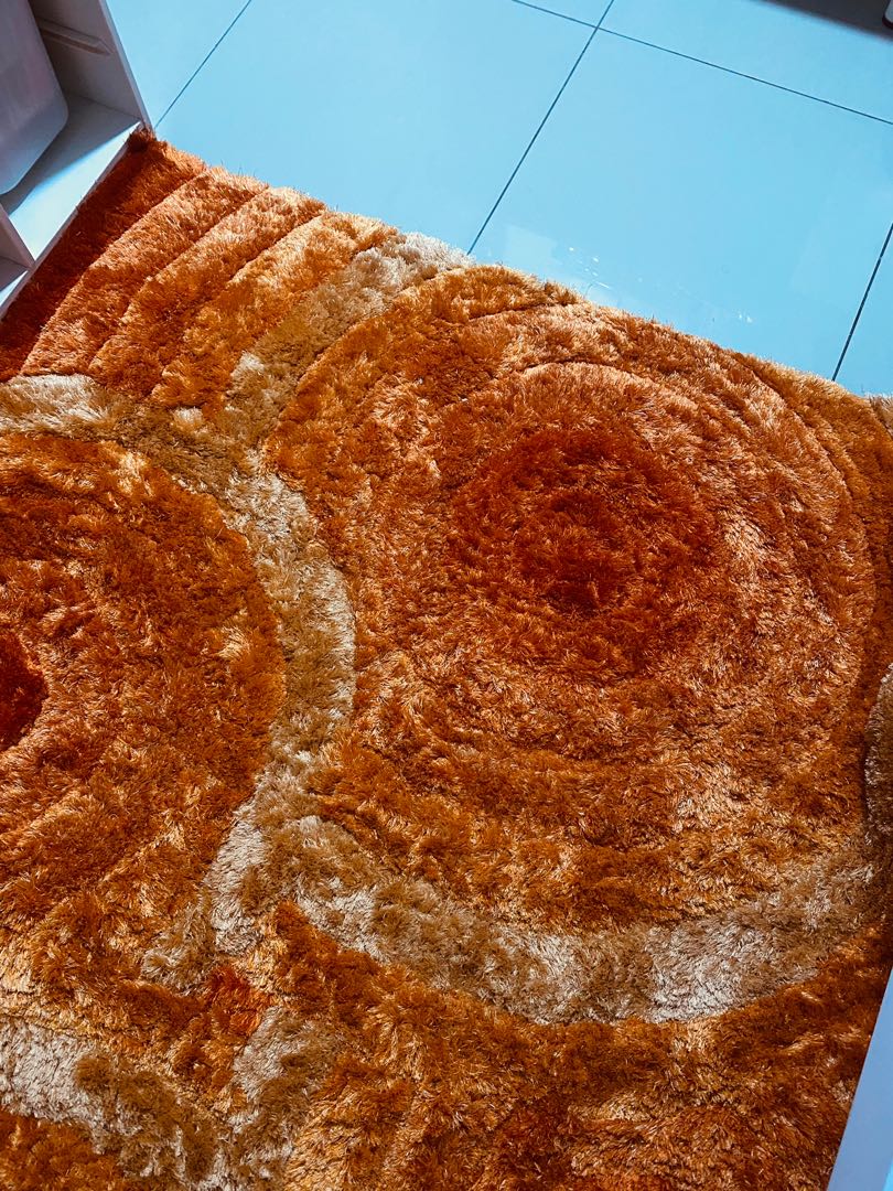 Carpet / permaindani, Furniture & Home Living, Home Decor, Carpets, Mats & Flooring on Carousell