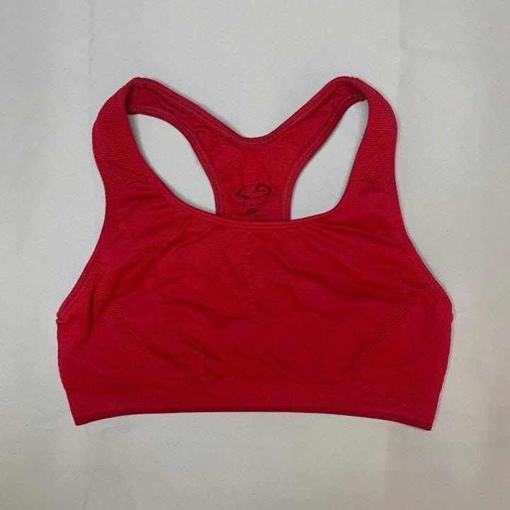 Champion Red Sports Bra (Category: Activewear) located in Naga. Submitted by nmalemania (Listing ID 1139627149, Image 1). Description: •XS on tag •In excellent condition, no flaws •No pads and padslot •Double Lining .