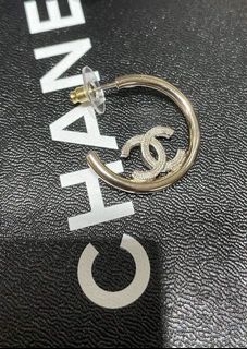 （分類：）位於 。 由 dior3413 提交（商品編號 1139600126，圖片 1）。簡介： 。