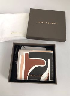 （分類：）位於 。 由 secondlife_shop 提交（商品編號 1139482735，圖片 1）。簡介： 。