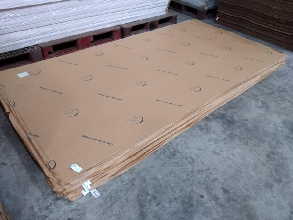 Clear Acrylic Sheets 4x8ft, Commercial & Industrial, Construction