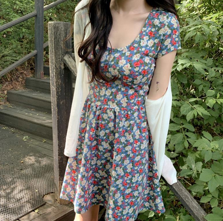 CNY SALE Daisy Skater Dress Women s Fashion Dresses Sets