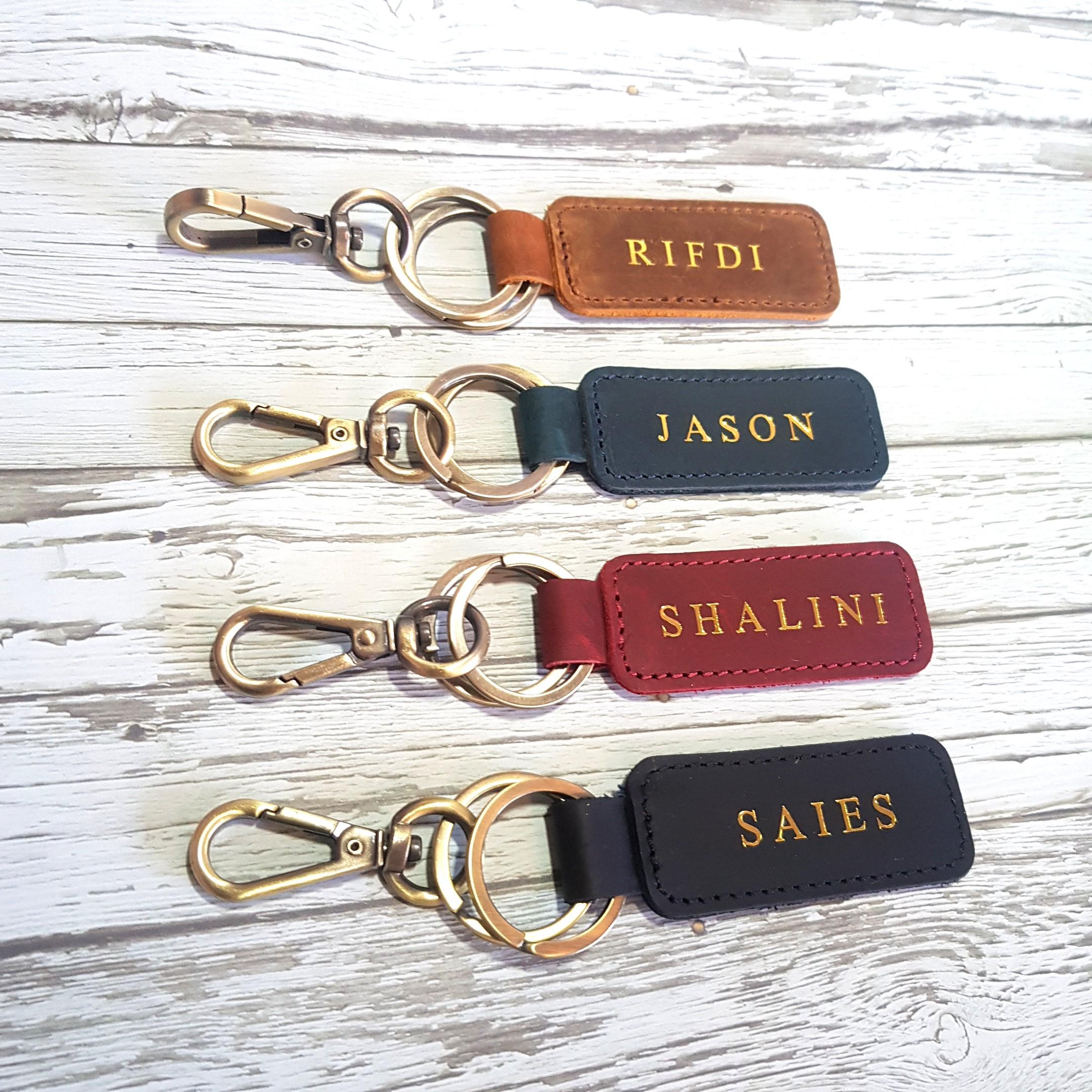 Customise keyring outlet