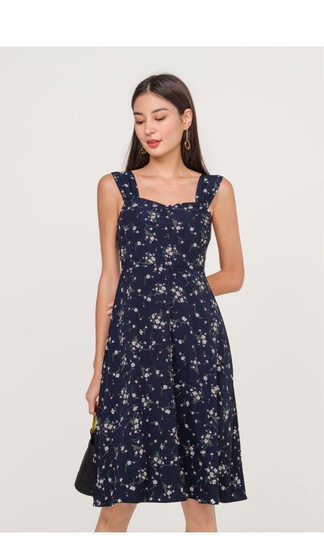 Iris floral midi dress new arrivals