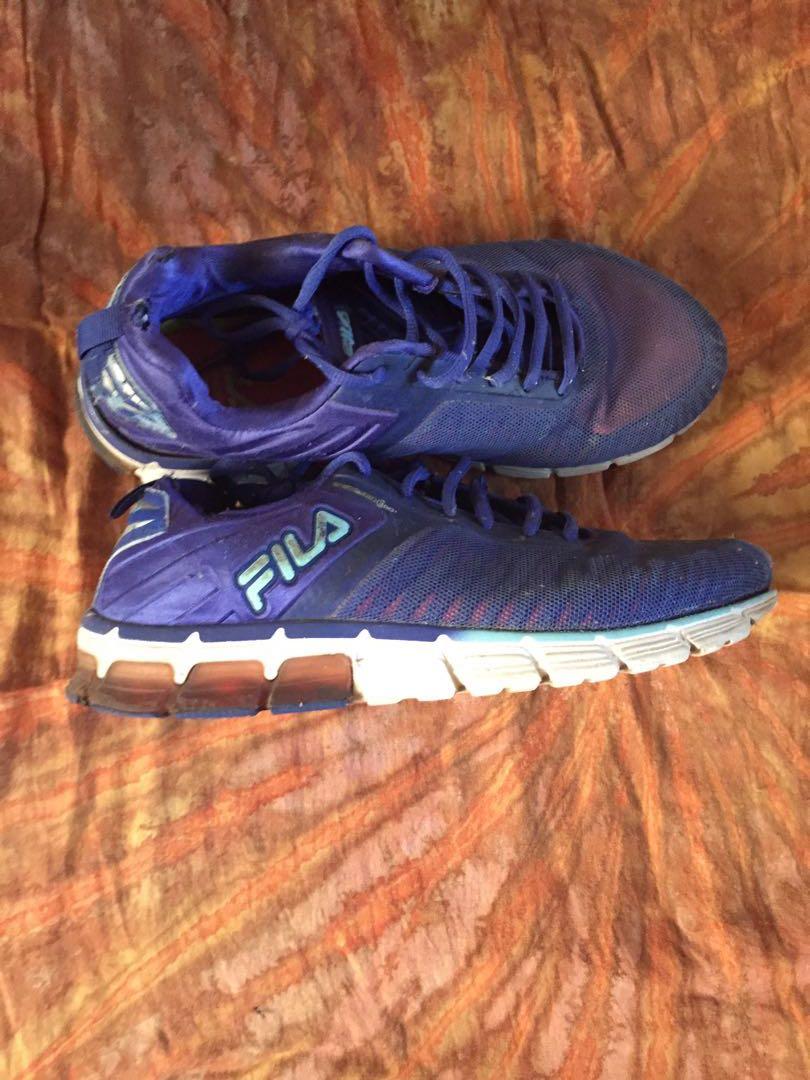 FILA ENERGIZED 360 ATHLETIC RUNNING SHOES Women s Fashion Footwear Sneakers on Carousell