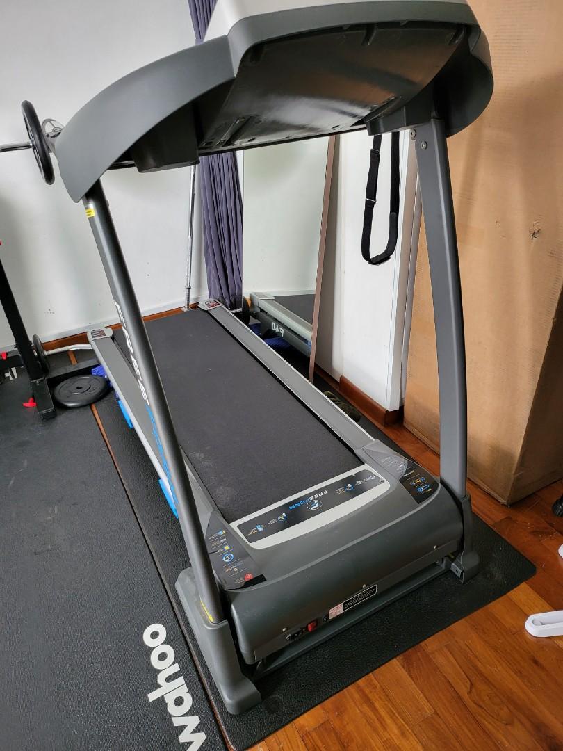 FReeform F40 treadmill