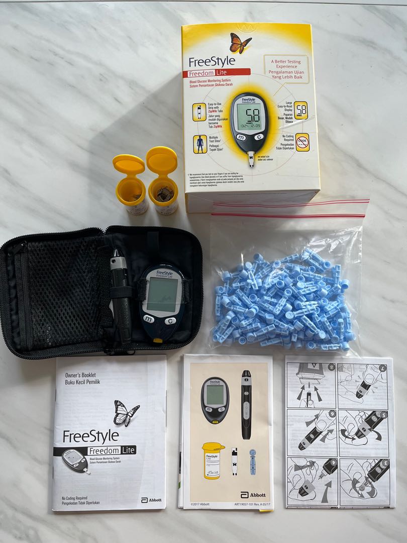 Freestyle Freedom Lite Blood Glucose Monitoring System, Health ...