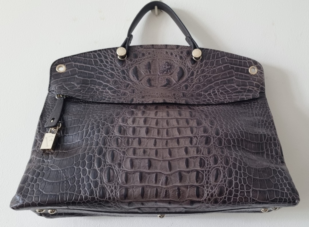 Furla piper bag large discount
