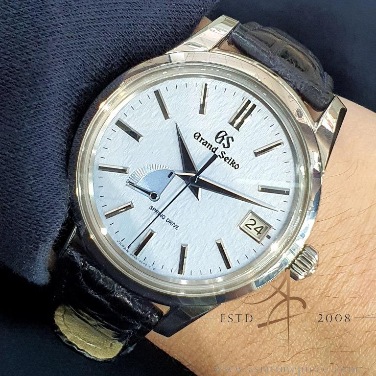Grand Seiko SBGA407G Spring Drive Blue Skyflake Elegance Collection (2021),  Luxury, Watches on Carousell