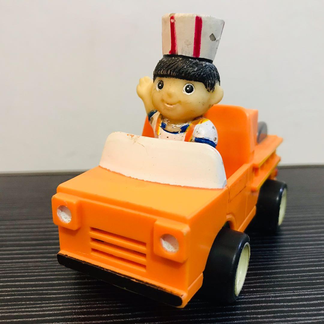 Jollibee vintage fastwheels (Category: Kids Toys) located in Makati City. Submitted by tomypom (Listing ID 1139530119, Image 2). Description: Vintage jollibee fastwheels Classic!!! 499 pesos Rare! .