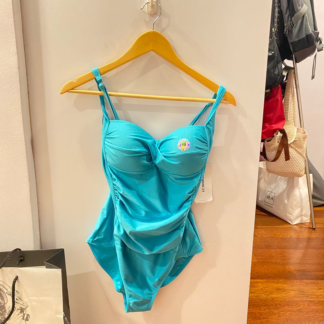 Lc waikiki swimming suits 2025
