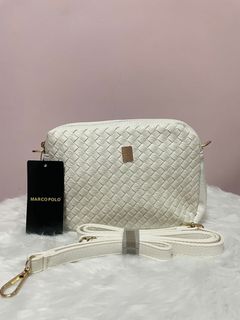 (Category: ) located in . Submitted by onfleekstyleph (Listing ID 1139467691, Image 1). Description: .