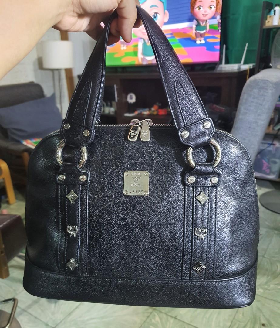 MCM Alma Style Bag (Category: Luxury Bags & Wallets) located in Pasay City. Submitted by dylan.fs (Listing ID 1139572093, Image 1). Description: Preloved original MCM alma type bag. No flaws. In excellent used condition. Sign of use only in zipper puller. - Silver hardwares - YKK zip - Turnable Screw - Coded This is so chic in actual. ❤ All details of the bag is posted, already..