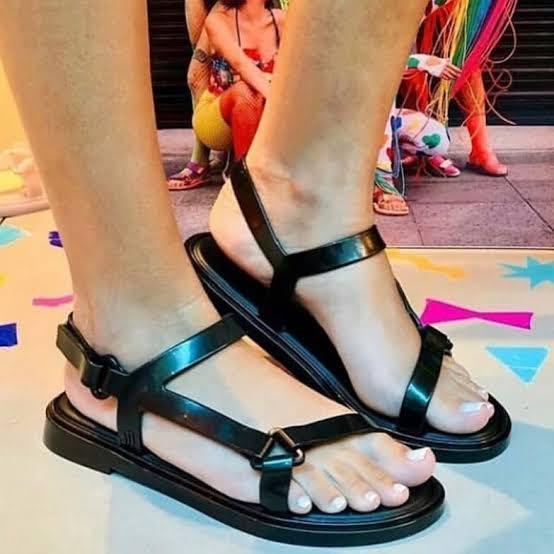 BNWT Melissa Fresh Sandals Black EU 39 Women s Fashion